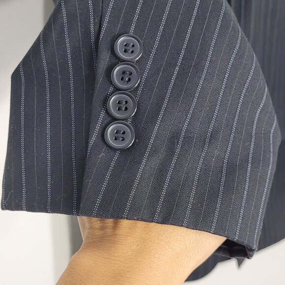 Unbranded Men's Navy Blue Pinstripe Front Pocket Notch Lapel Three-Button Blazer - Picture 4 of 10